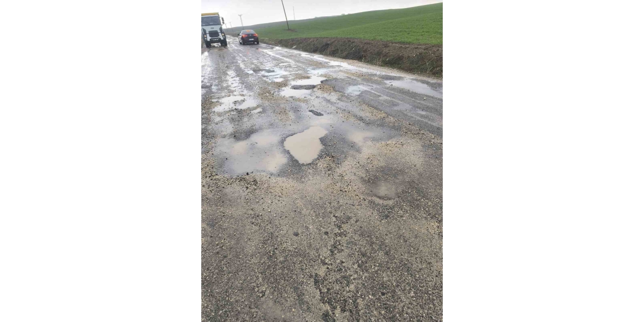 Silvan İlçesinde Vatandaşlardan ’yol’ Çağrısı