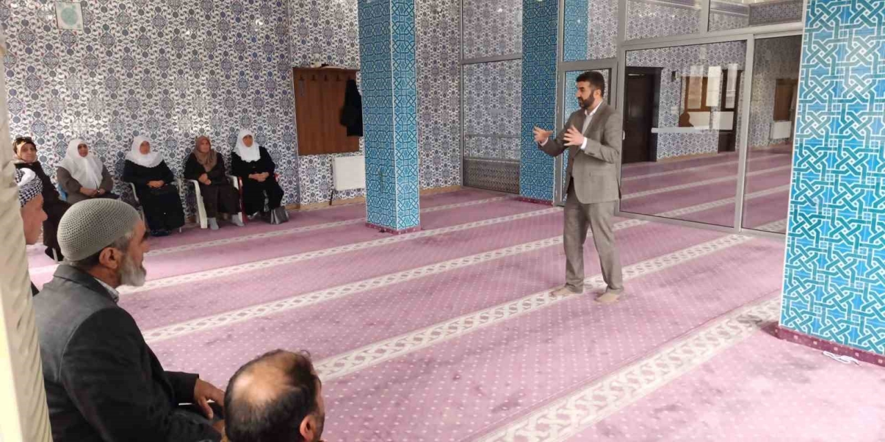 Çermikli Hacı Adaylarına Eğitim Semineri