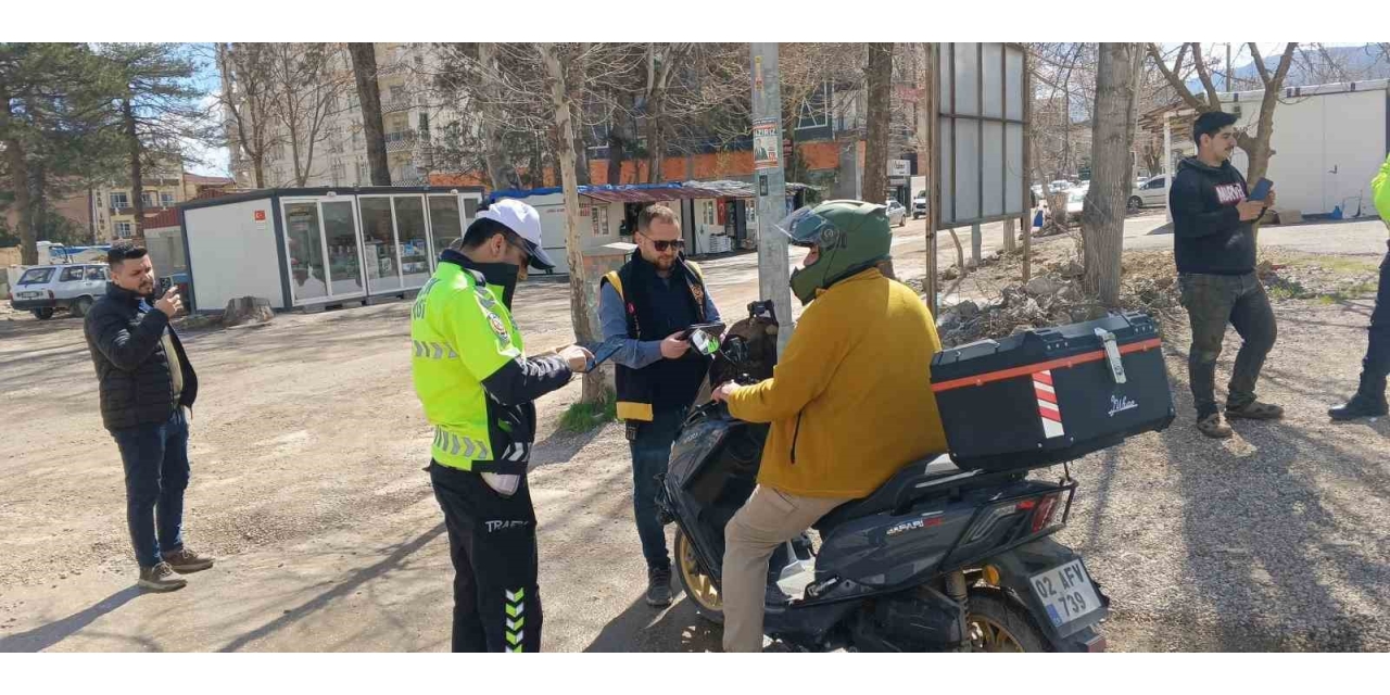 Gölbaşı’nda Trafik Uygulamaları Devam Ediyor