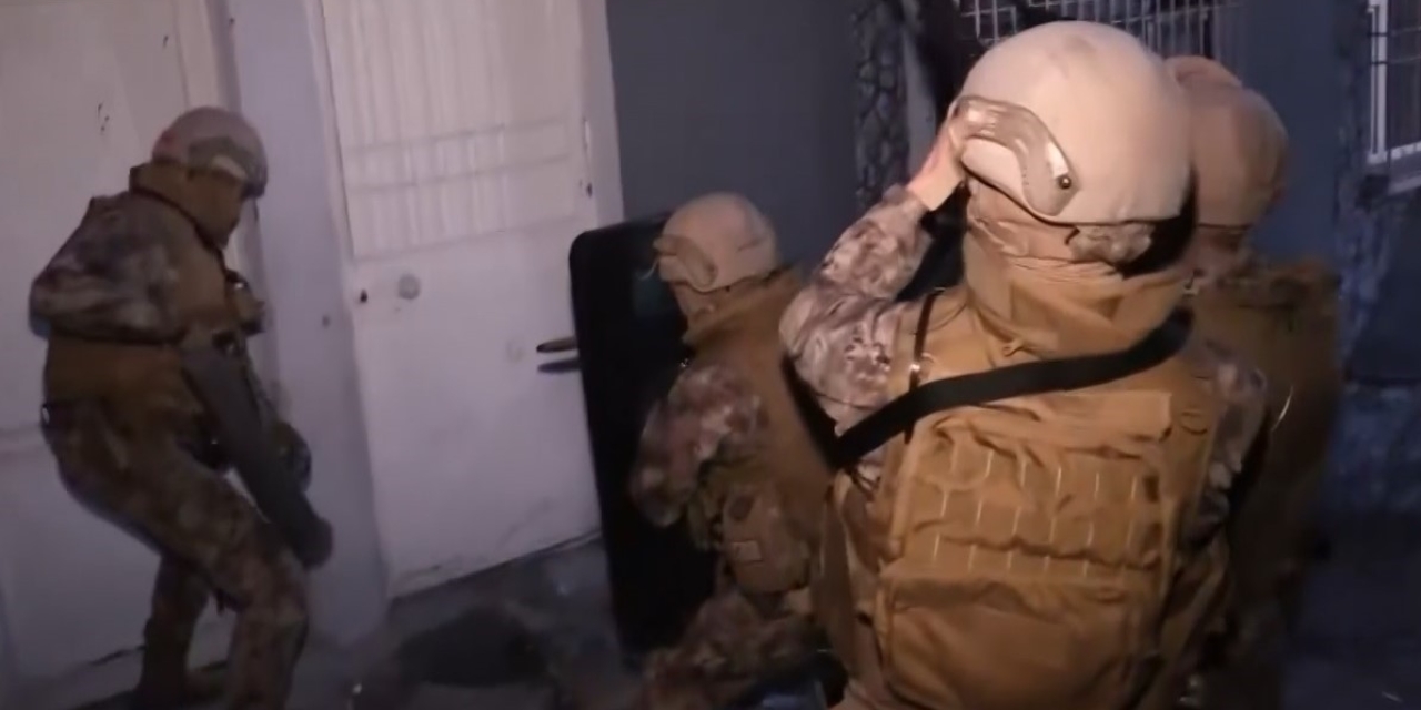 Gaziantep’te Siber Dolandırıcılık Operasyonu: 20 Gözaltı