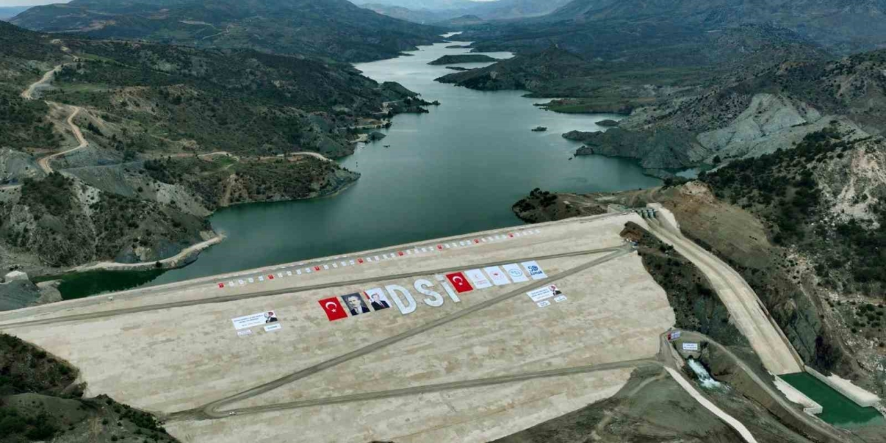 Çiftçiler, Çetintepe Barajı’nın Araban Ovası’nı Suyla Buluşturacağı Zamanı Bekliyor