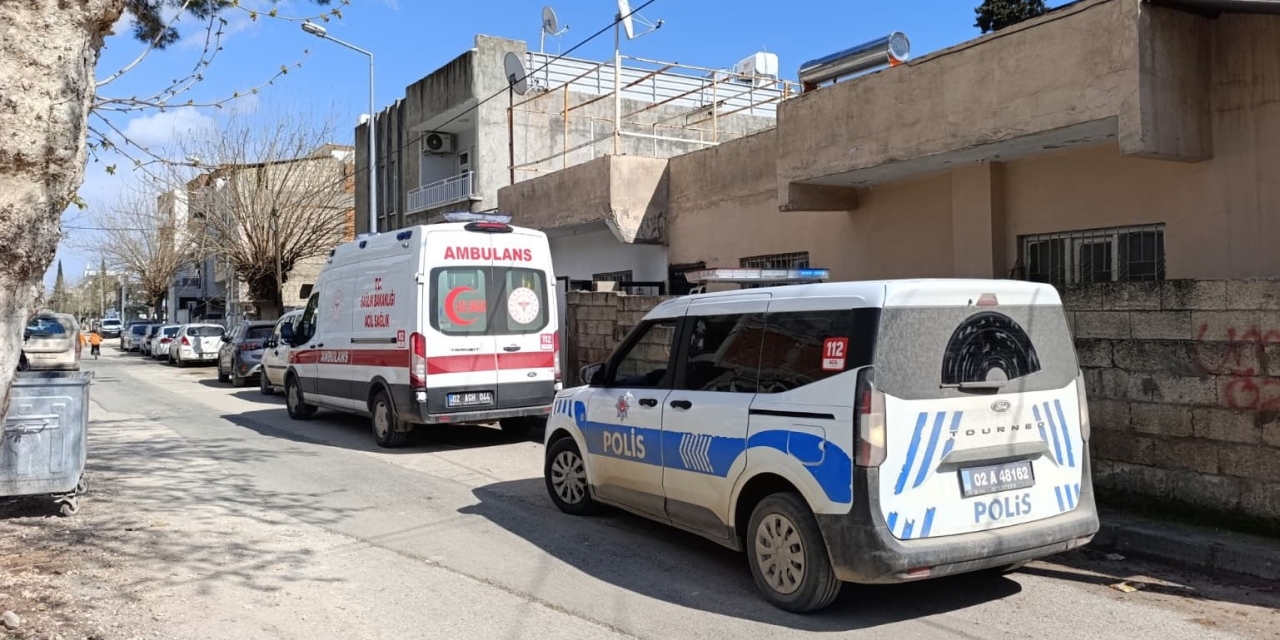 54 Yaşındaki Mustafa Uygul Evinde Ölü Bulundu