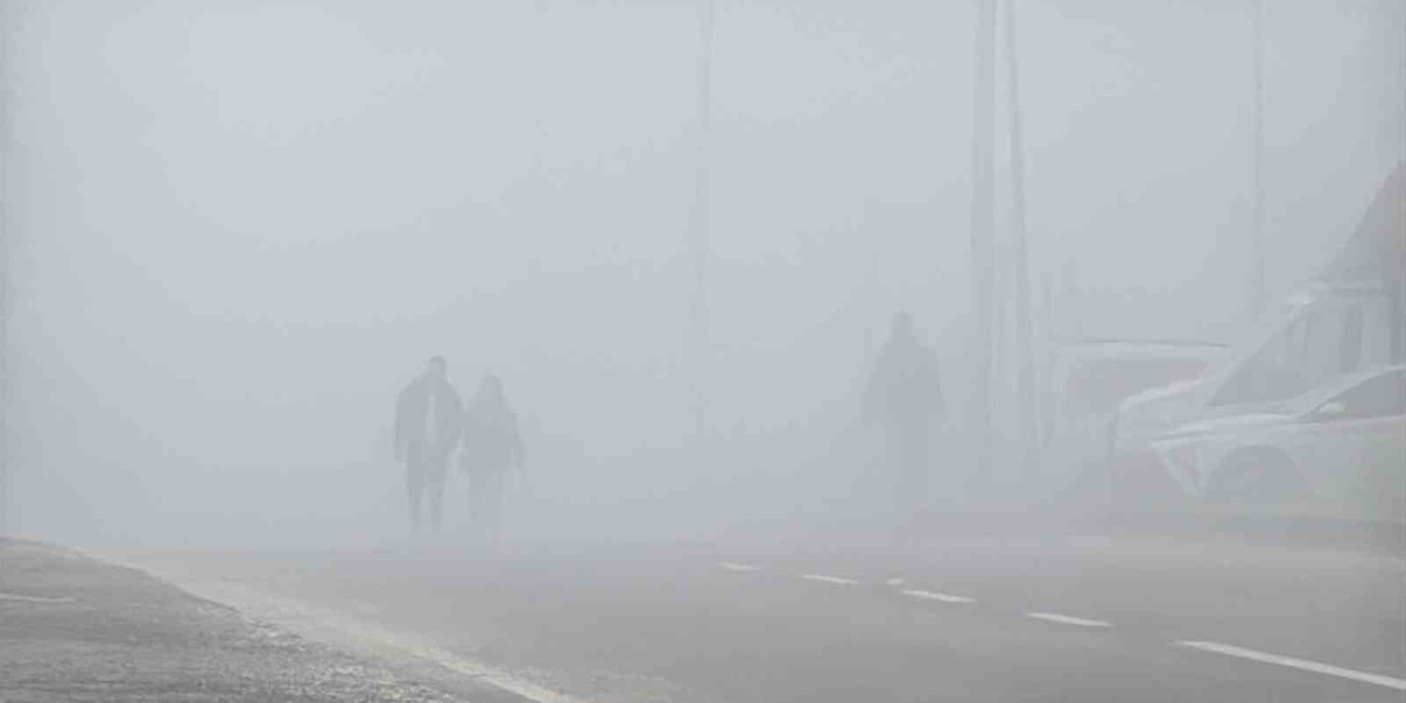 Diyarbakır’da Sis Görüş Mesafesini 20 Metreye Kadar Düşürdü