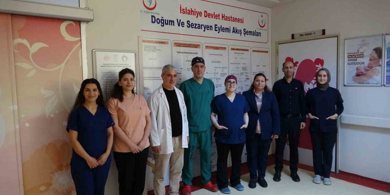 Depremlerde Ayakta Kalan Hastane Sağlık Üssüne Dönüştü