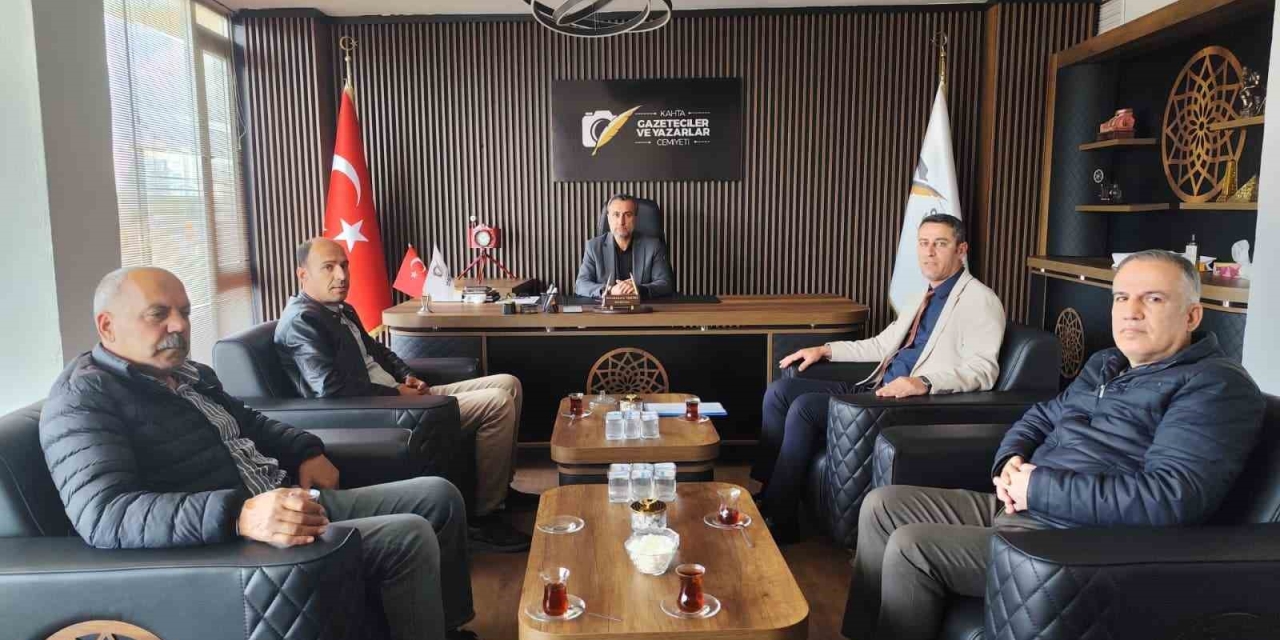 Kahta Tarım Ve Orman Müdürü Yıldırım Gazetecilerle Bir Araya Geldi