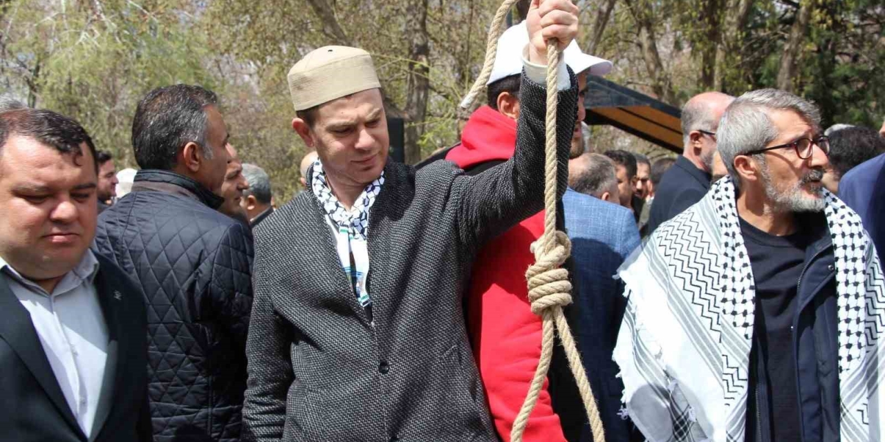 Gaziantep’te İsrail’in "idam Yasası" Protesto Edildi