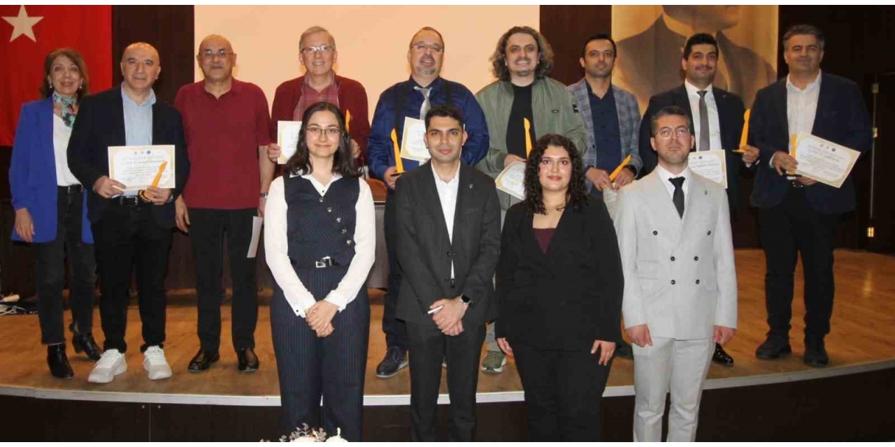 Gaün Hastanesi’nde "altın Neşter Ödülleri" Töreni Düzenlendi