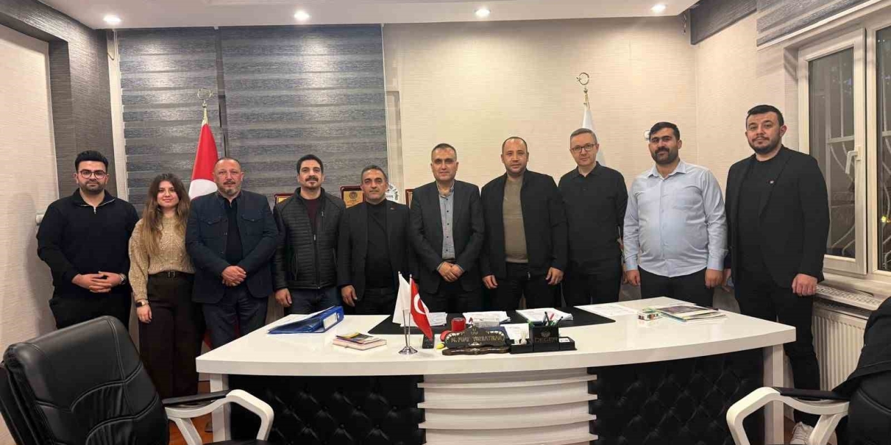 Eğitim Camiasına Taze Güç: Eğitim Neferleri Sendikası