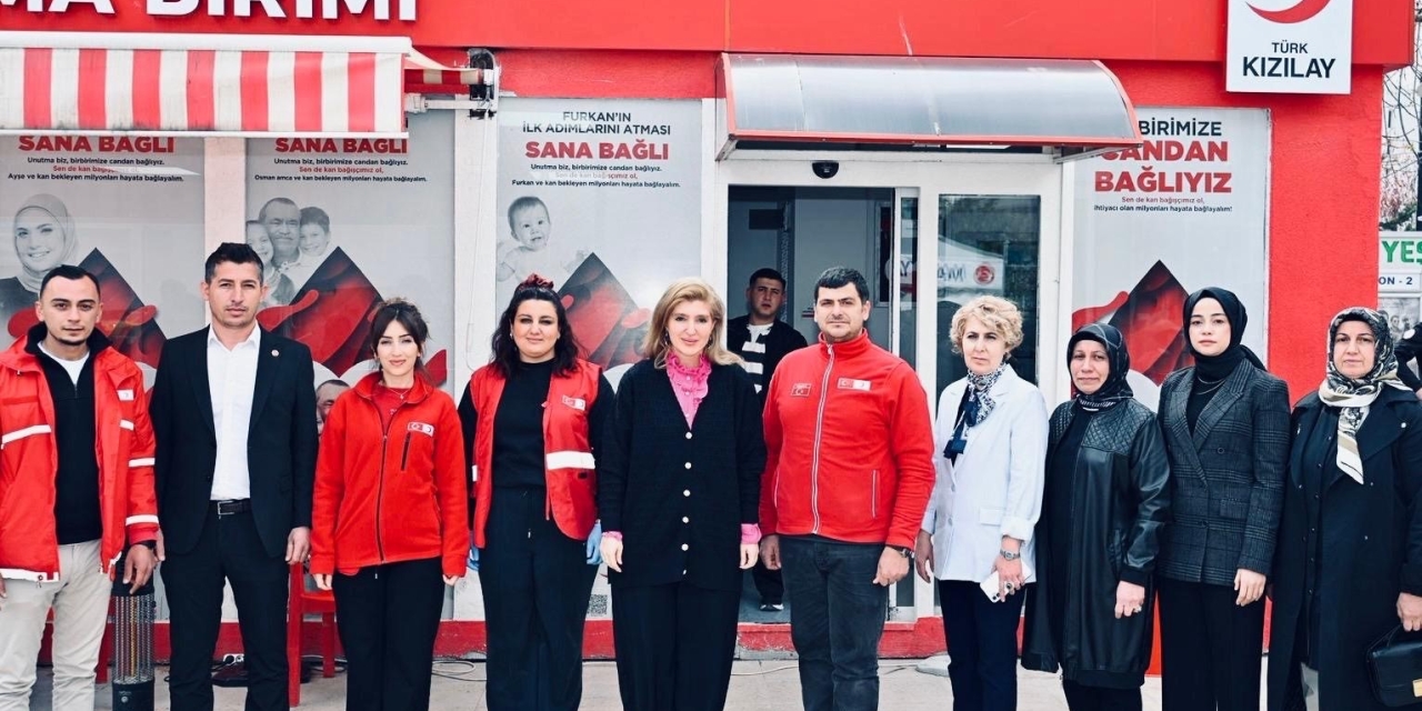 Ölmeztoprak’tan Sahada Yoğun Temaslar