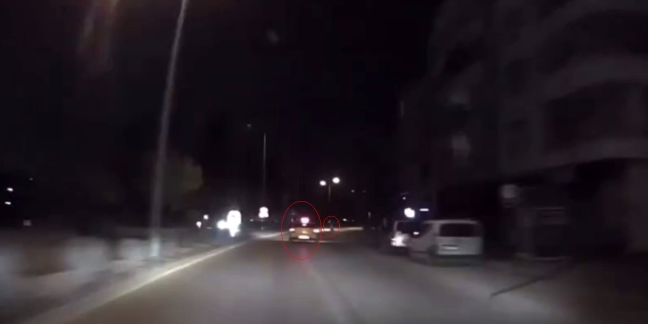 Ticari Taksinin Çarptığı Genç Kız Hayatını Kaybetti: Feci Kaza Kamerada