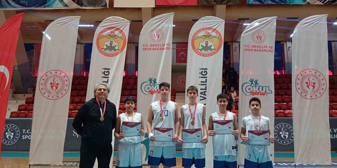 Gkv Basketbol Yıldız Erkekler ’de Türkiye Finallerine Yükseldi