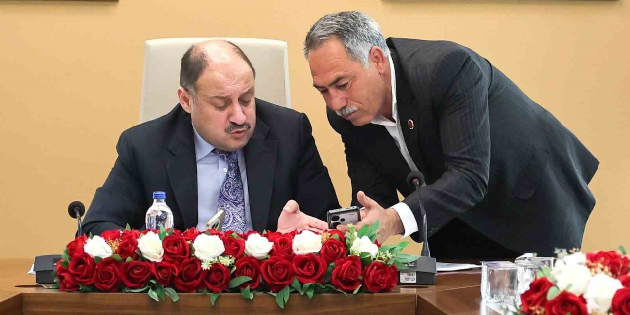 Gülpınar Suruçlu Muhtarların Taleplerini Dinledi