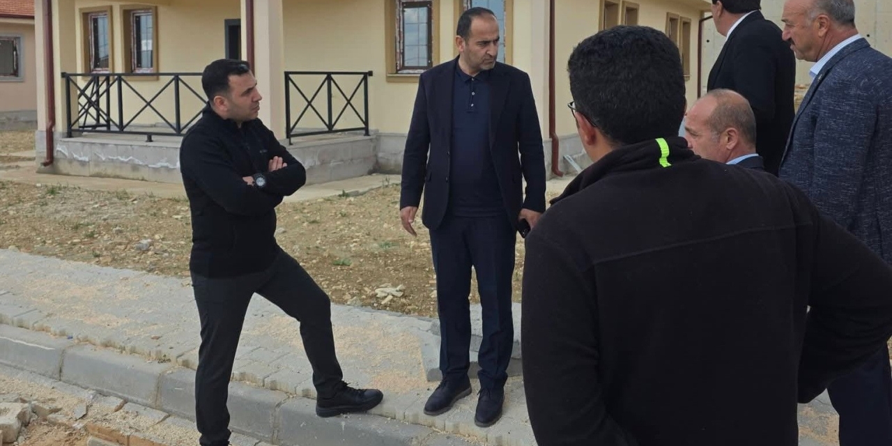 Harmanlı Beldesinde Kalıcı Konutlar Ve Cami İnşaatı İncelendi