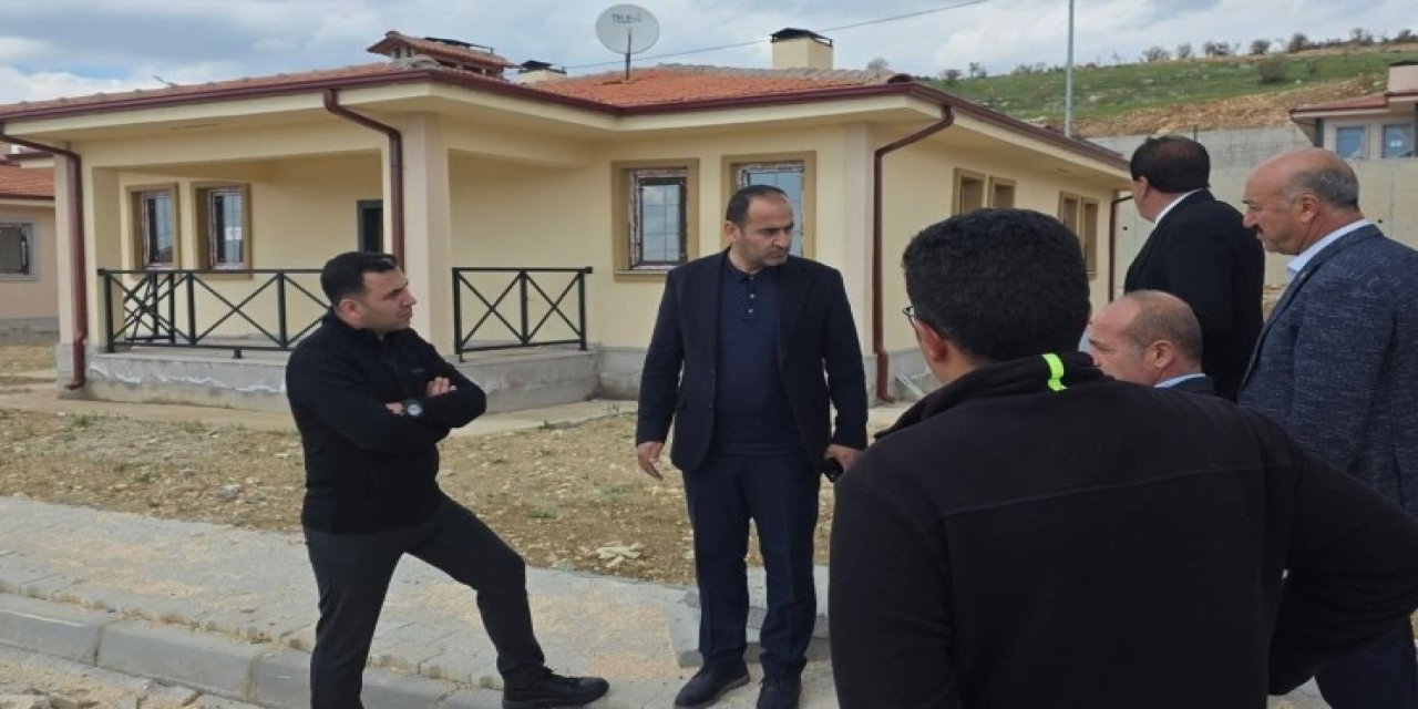 Harmanlı Beldesinde Kalıcı Konutlar Ve Cami İnşaatı İncelendi