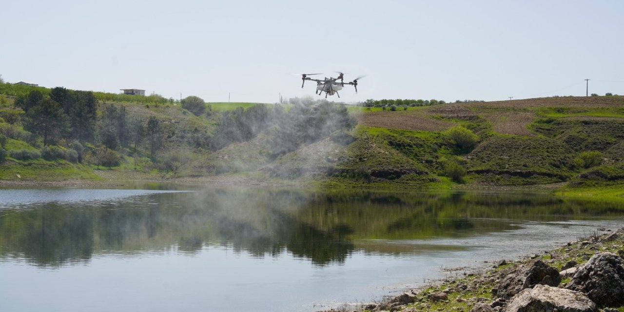 Kahta Belediyesi’nden Dron Destekli İlaçlama