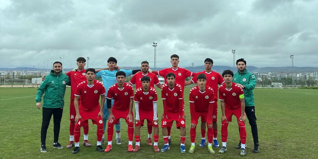 Adil Sani Konukoğlu Spor Lisesi Gençler A Kız Futbol Takımı Türkiye Finallerinde