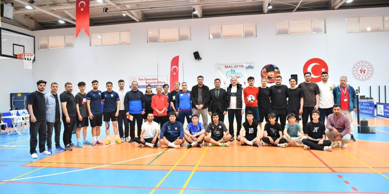 Yeşilyurt Belediyesi 3. Ayak Tenisi Turnuvası Coşkulu Başlangıçla Start Aldı