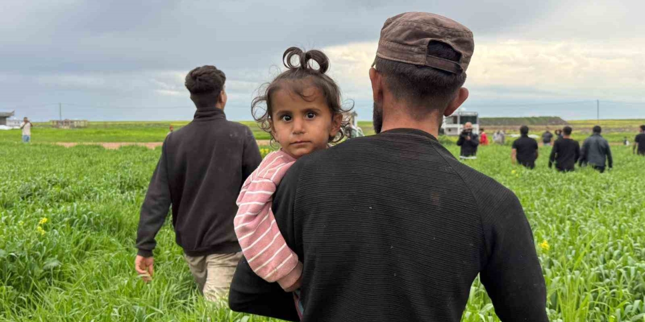 Kayıp Kız Çocuğu İle İlgili Sevindirici Haber: Evlerinin 3 Kilometre Uzağında Uyurken Bulundu