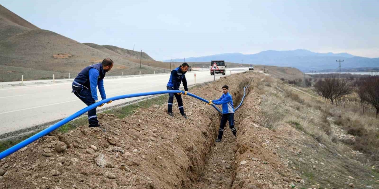 Yazıhan Boyaca Ve Cendere’ye 2 Bin 700 Metre İçme Suyu Hattı