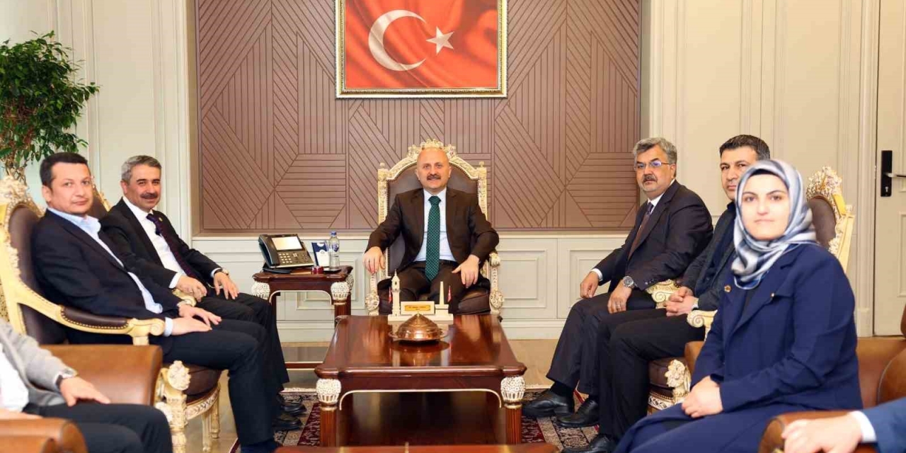 Ak Parti Heyetinden Vali Osman Varol’a Veda Ziyareti