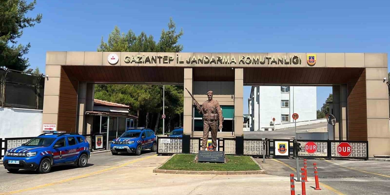 Gaziantep’te Aranan 2 Bin 162 Şahsı Jandarma Yakaladı