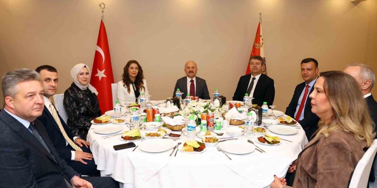Vali Varol’a Veda Programı Düzenlendi