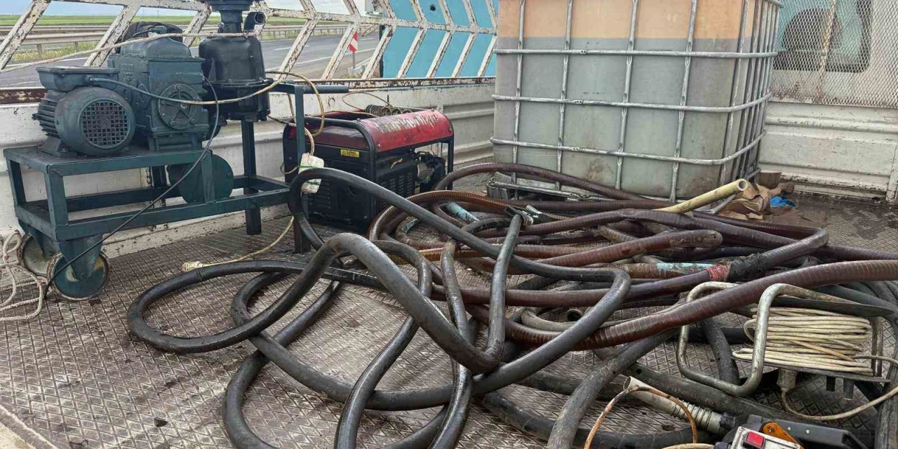 Şanlıurfa’da 635 Litre Kaçak Akaryakıt Ele Geçirildi: 1 Gözaltı