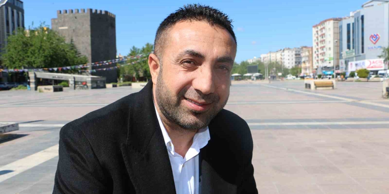 Memleketi Diyarbakır’dan Fenerbahçe Başkan Adaylığını Açıklayan Aziz Yıldırım’a Destek
