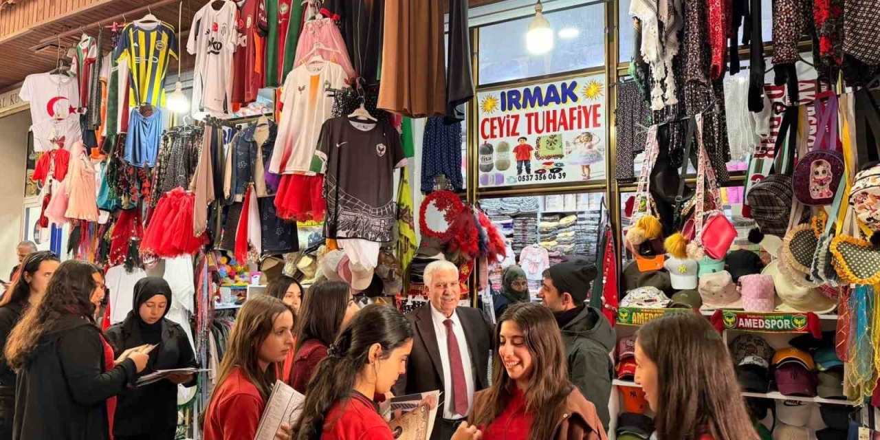 Başkan Karamehmetoğlu Vatandaşları Fuara Davet Etti