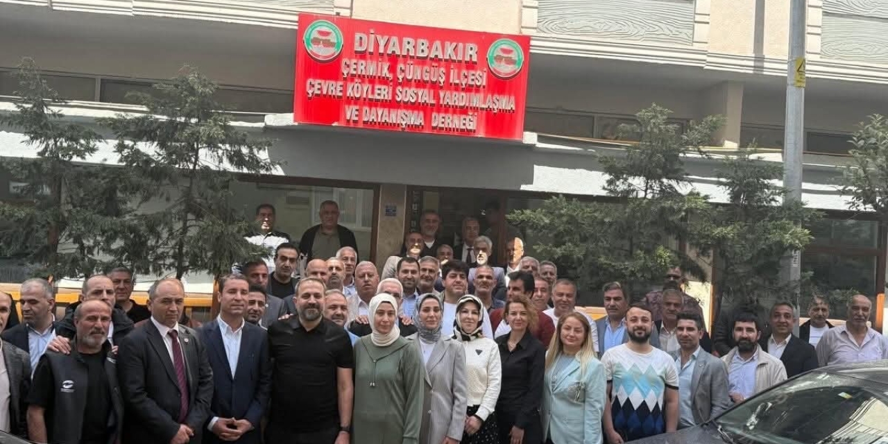 İstanbul’da Yaşayan Diyarbakırlılar Kahvaltıda Buluştu