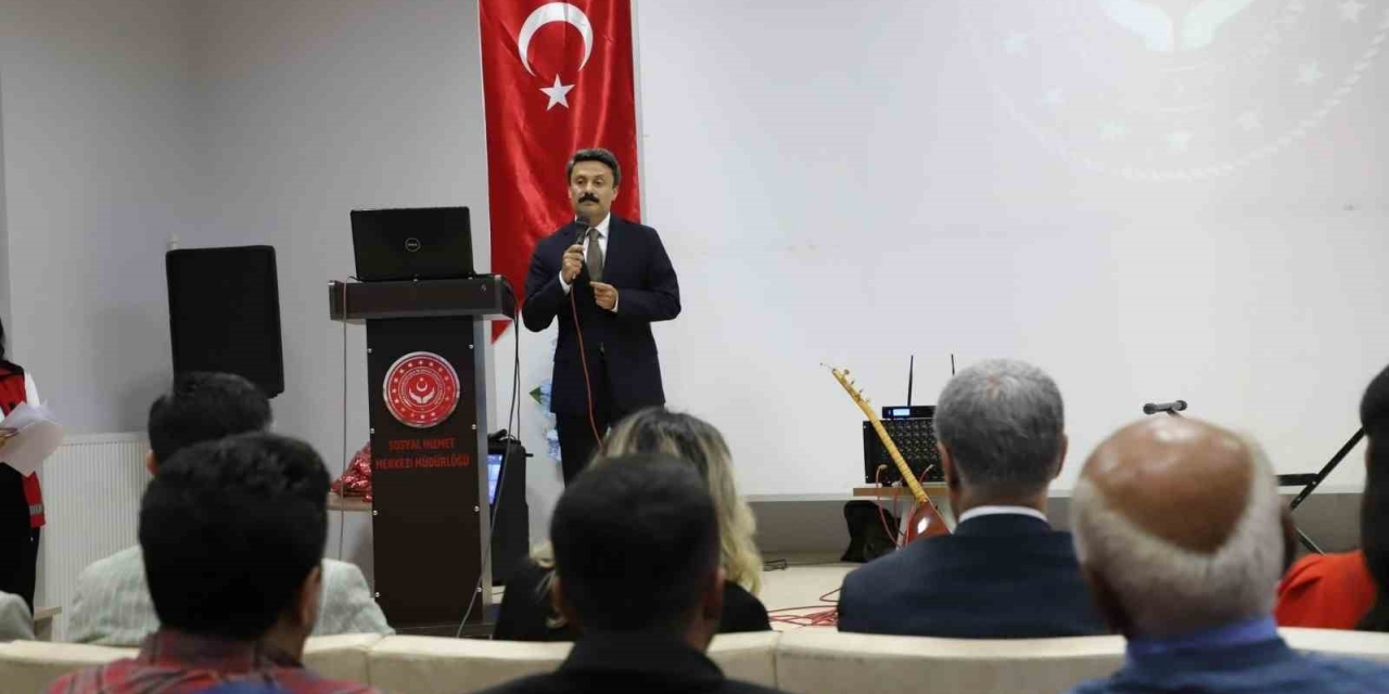 Kuşakları Buluşturan Program Besni’de Yoğun İlgi Gördü