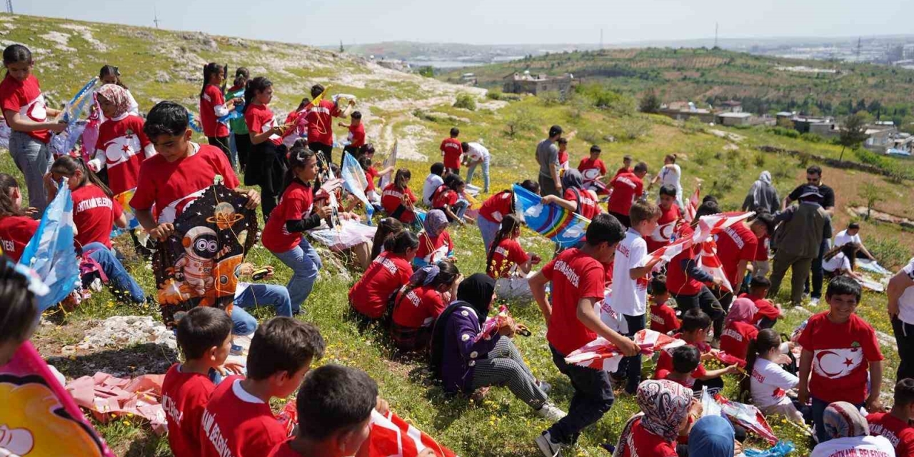 Şehitkamil’de 19 Mayıs Coşkusu Gökyüzüne Taşındı