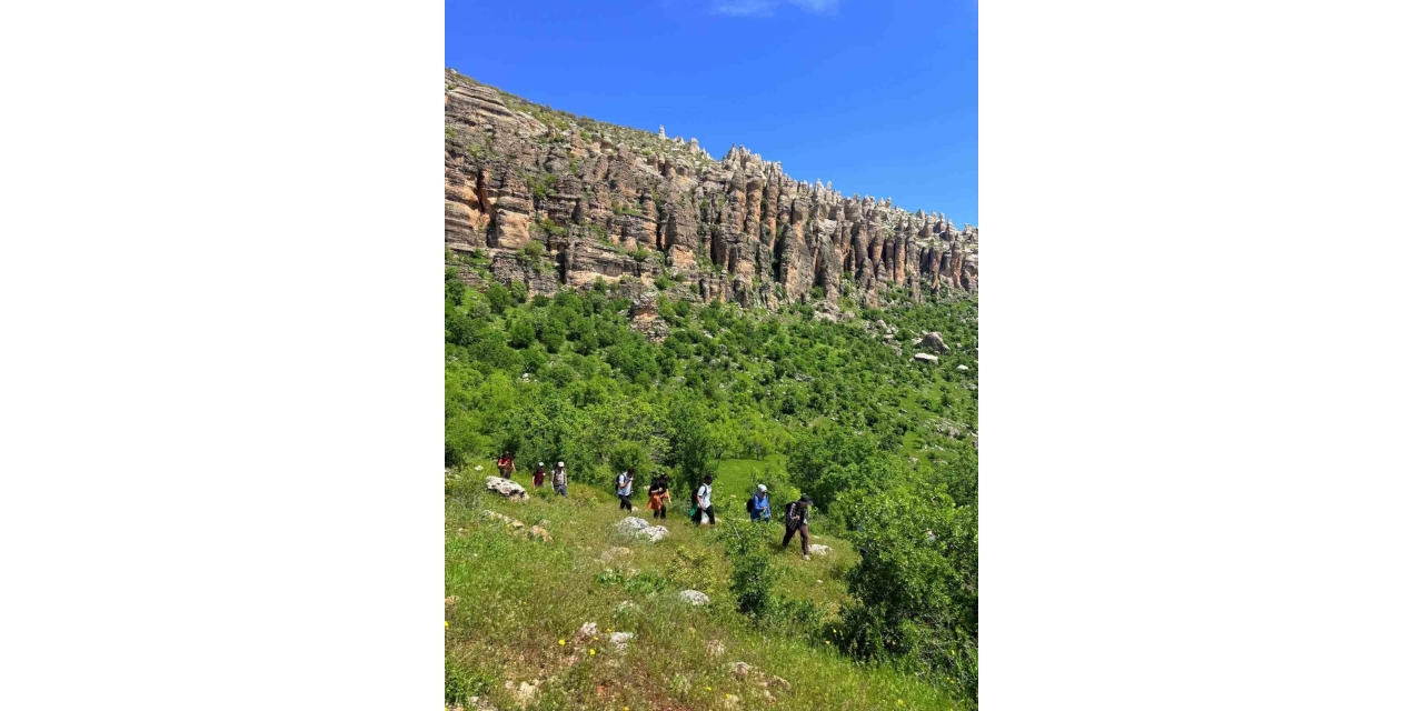 Çermik İlçesi Doğa Güzelliği Ve Tarihi İle Kapılarını Turizme Araladı