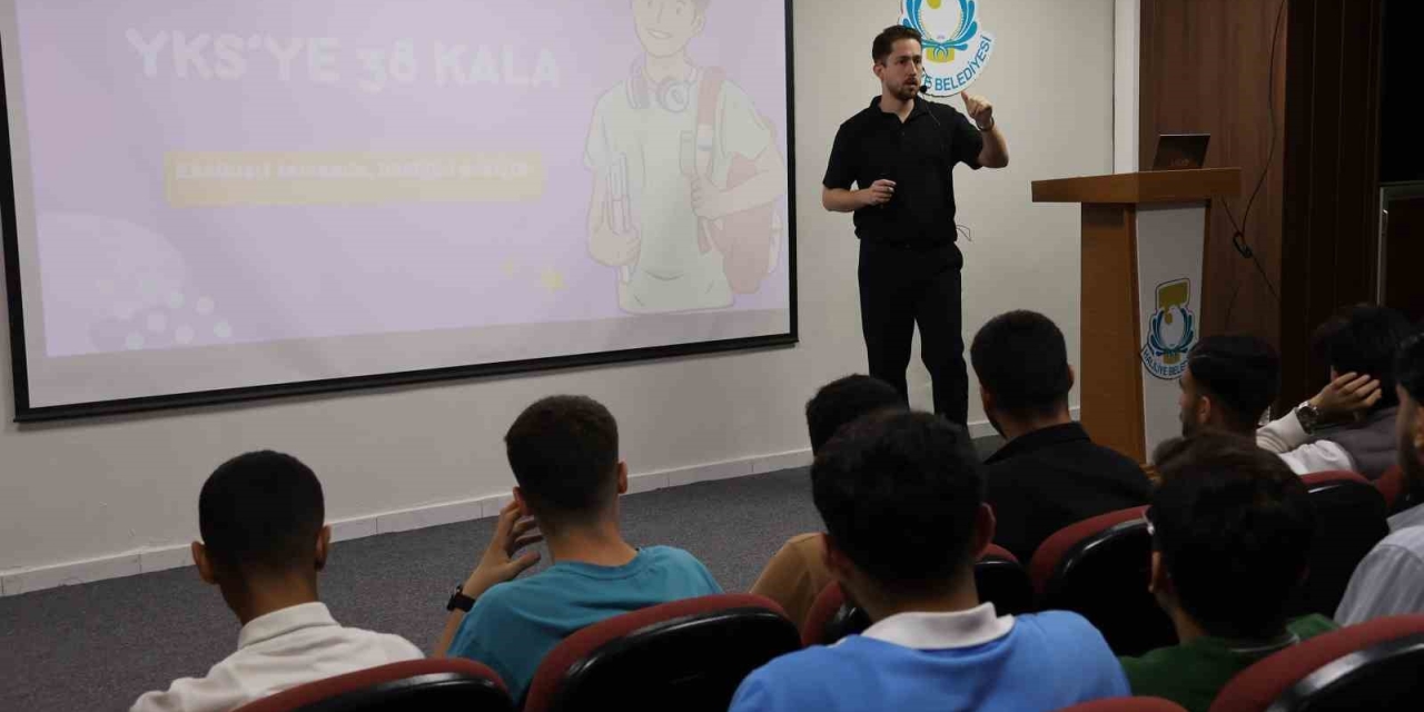 Haliliye’de Gençlere Rehberlik Ve Motivasyon Desteği