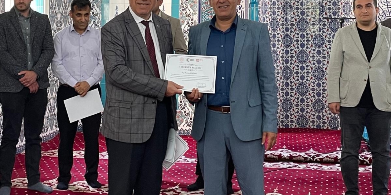 Gürgenli Ortaokulu’ndan Kur’an-ı Kerim Yarışmasında İl Birinciliği