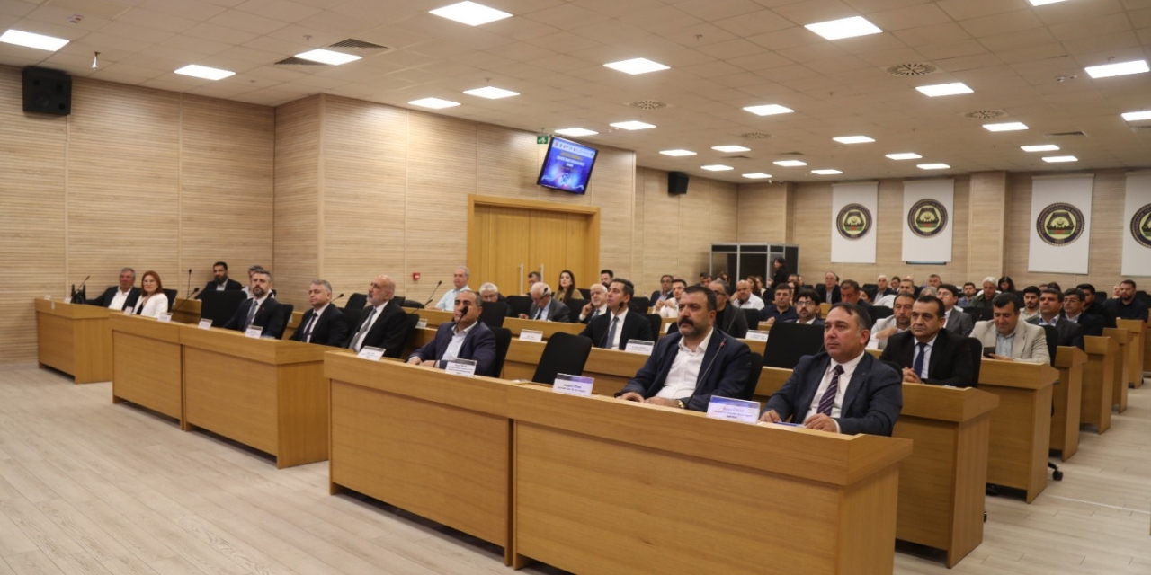 İhracat Genel Müdürü Yalçınkaya: "doğrudan İhracatın Kapıları Açılırsa Diyarbakır’ın İhracat Rakamı 1 Milyar Dolara Çıkabilir"