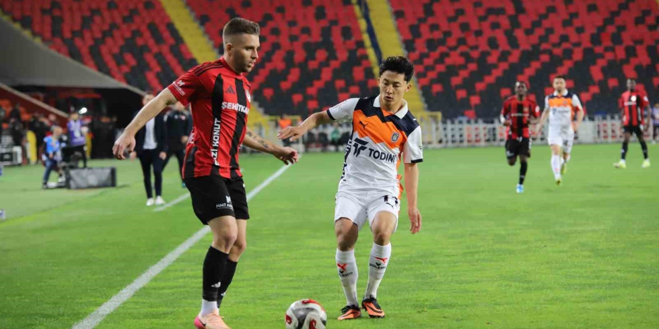 Trendyol Süper Lig: Gaziantep Fk: 0 - Rams Başakşehir: 1