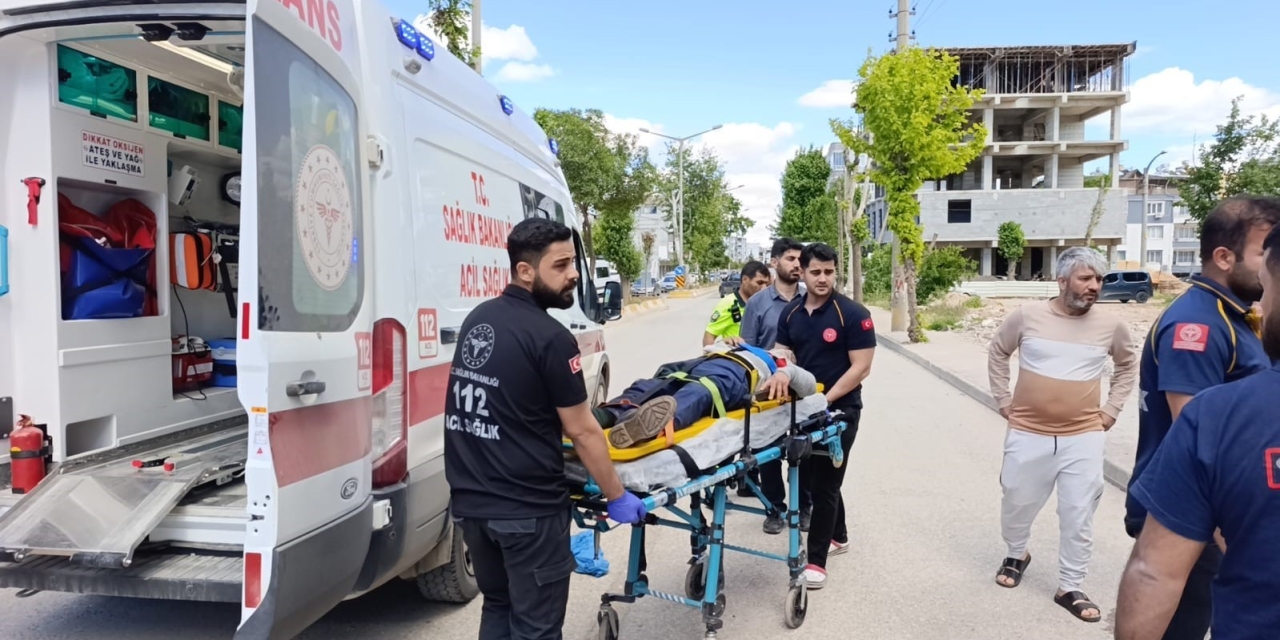 Elektrikli Motor Devrildi: 1 Yaralı