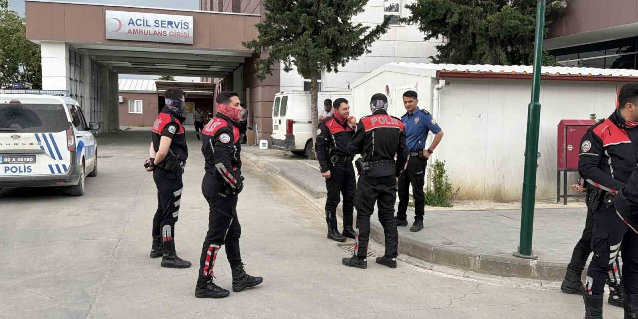 Samsat'ta Sopalı, Baltalı Arazi Kavgası: 15 Yaralı