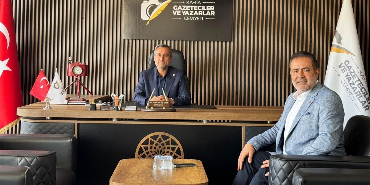 İş Adamı Tatar’dan Kahta Gazeteciler ve Yazarlar Cemiyeti’ne Ziyaret
