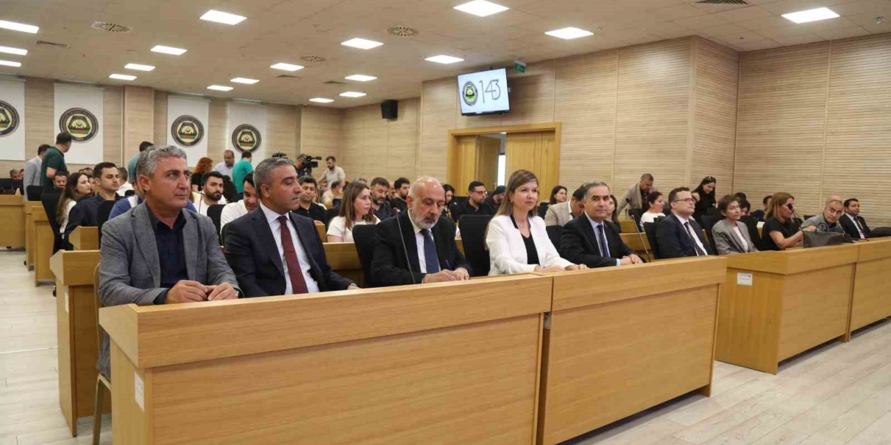 Dtso’da Çalışma Hayatı Ve İş Mevzuatı Masaya Yatırıldı
