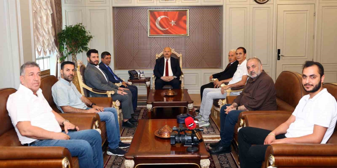 Agad Yönetiminden Vali Abdullah Küçük’e Hayırlı Olsun Ziyareti