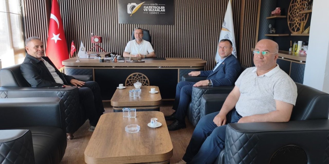 Çakmak’tan Kahta Gazeteciler Ve Yazarlar Cemiyeti’ne Ziyaret