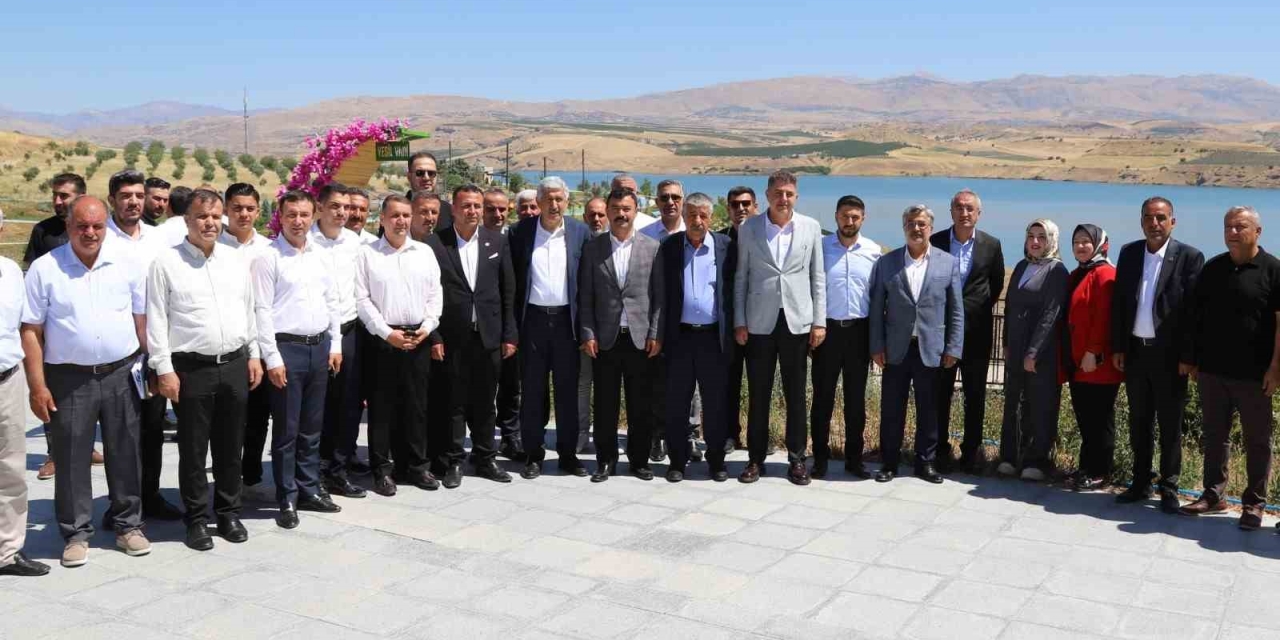 Kahta Millet Bahçesi İlçenin Sosyal Yaşamına Değer Katıyor