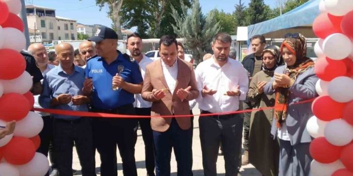 Kaymakam Algın, Adem Yıl Sonu Sergisine Katıldı