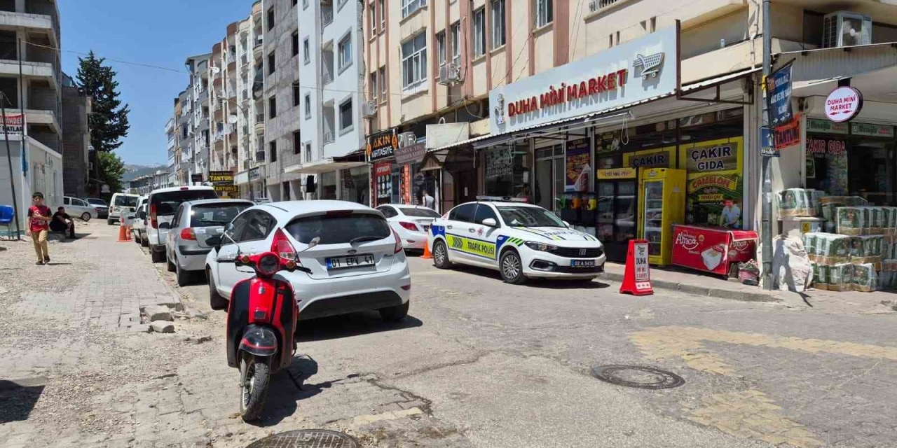Adıyaman’da İki Motosiklet Çarpıştı: 3 Yaralı