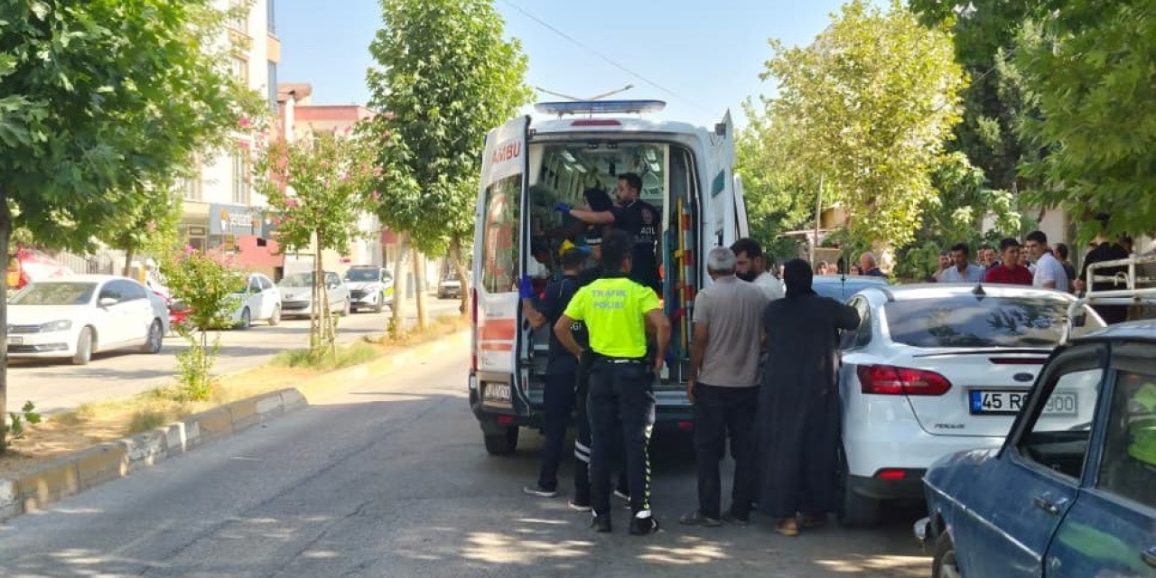 Adıyaman’da Otomobilin Çarptığı Çocuk Yaralandı