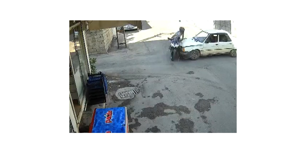 Motosiklet Sürücüsü Metrelerce Havaya Fırladı