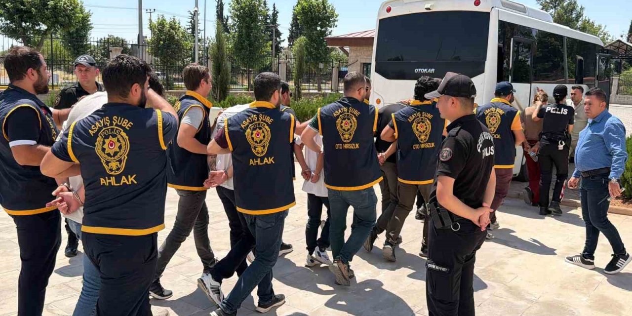 Operasyonla Yakalanan Sahte Bankacılar Tutuklandı