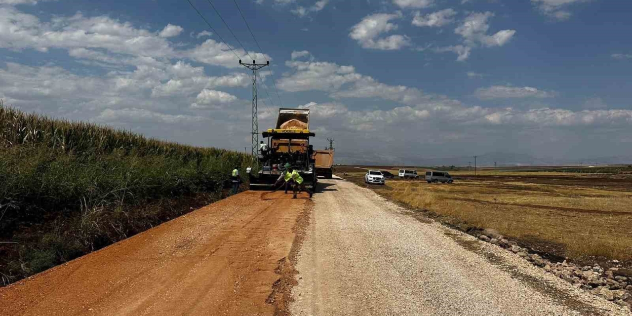 Kaymakam Aslan, Asfalt Çalışmasını İnceledi